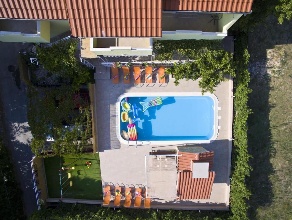 Beautiful Villa - Private Heated Pool, Parking, Bbq Near Split โซลิน ภายนอก รูปภาพ